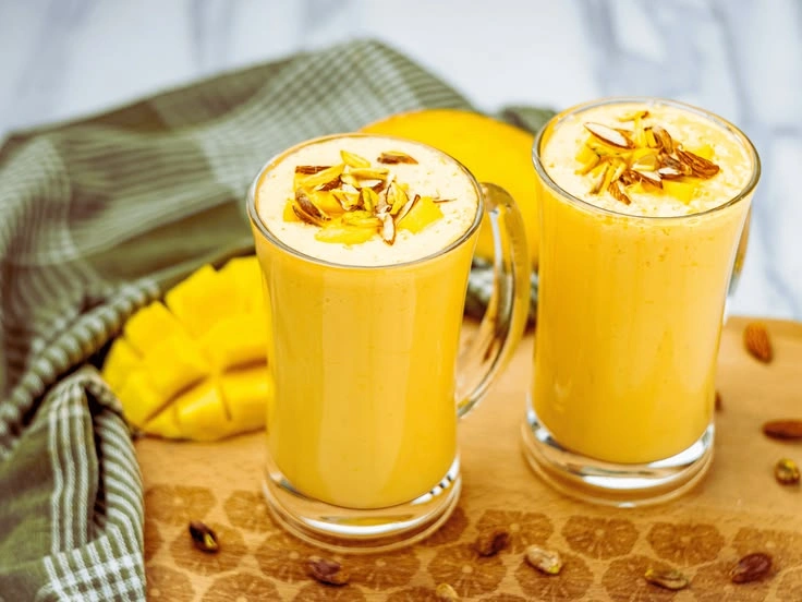 sheesh mahal shalimar bagh